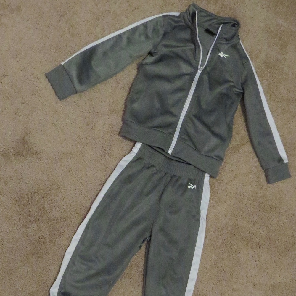 Boys Reebok Sweatsuit